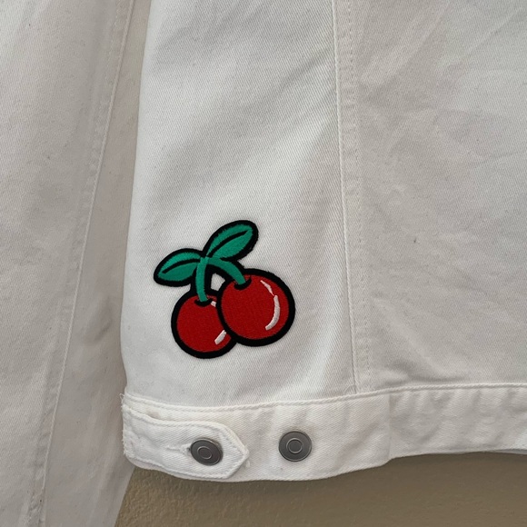 UNIQUE Custom Designed Women's White Denim Jacket Size Large - Picture 7 of 9